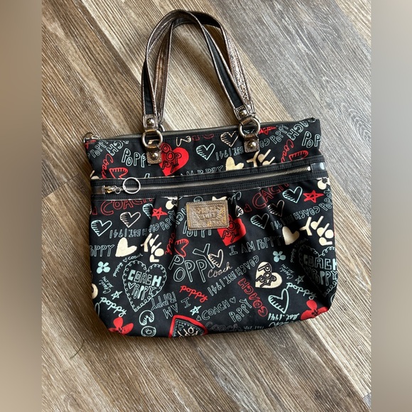 Coach Handbags - Coach Poppy graffiti tote Purse y2k